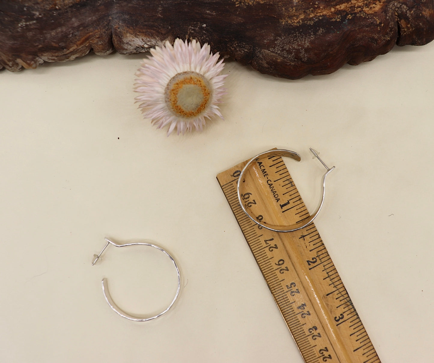 Hammered hoops 1 1/4 “