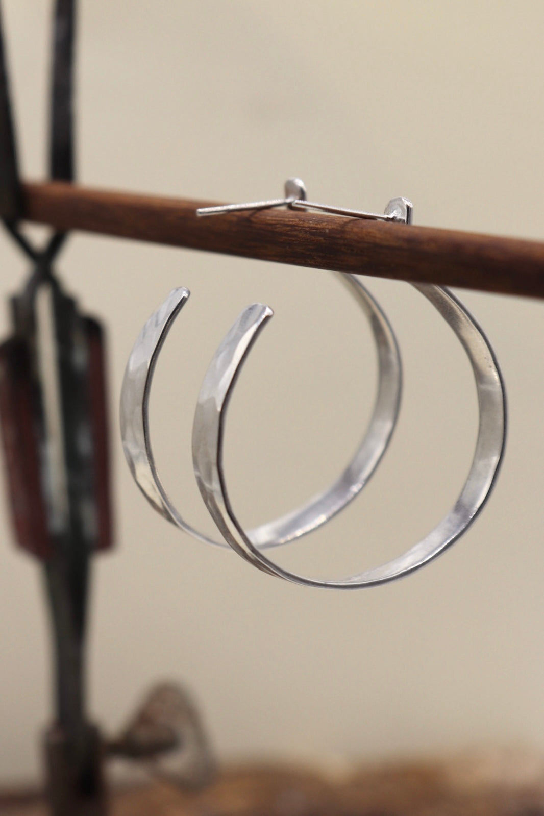 Hammered hoops 1 1/4 “